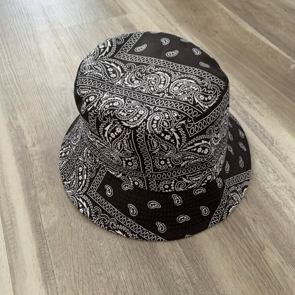Paisley Bucket Hat